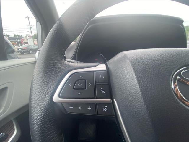 2023 Toyota Sienna XLE 7 Passenger