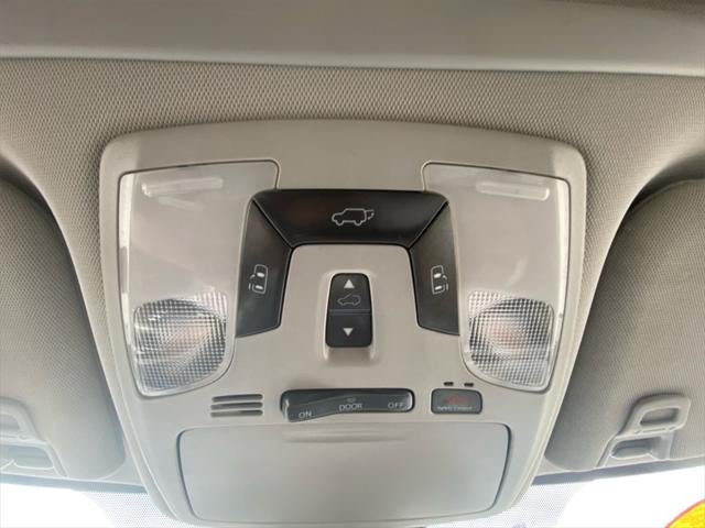 2019 Toyota SIENNA XLE 3.5L Limited 7 Passenger