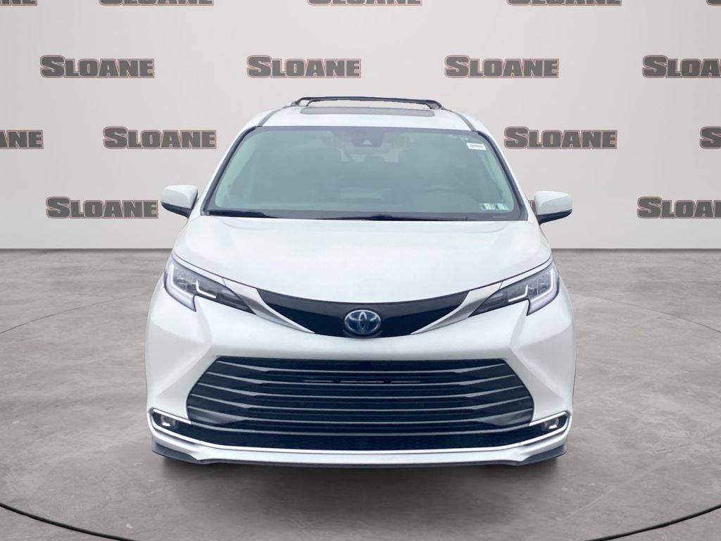 2024 Toyota SIENNA LTD AWD Limited 7 Passenger
