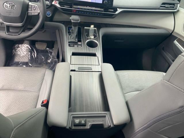 2024 Toyota SIENNA LTD AWD Limited 7 Passenger