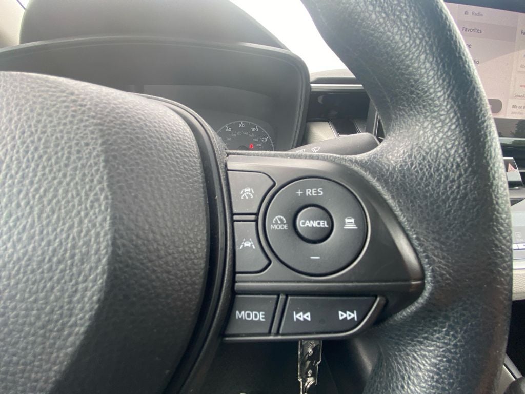 2023 Toyota COROLLA LE