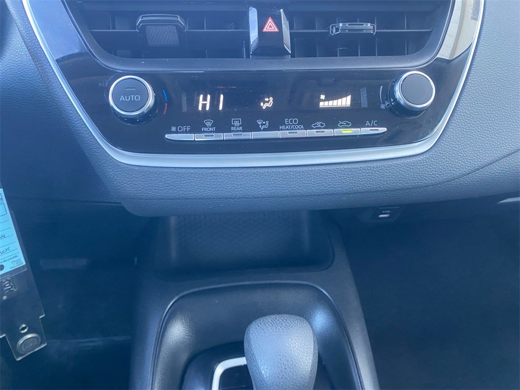 2024 Toyota COROLLA LE