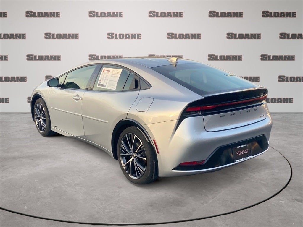 2023 Toyota PRIUS XLE