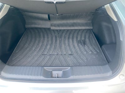 2023 Toyota PRIUS XLE