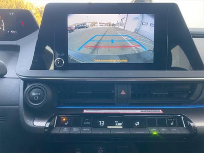 2023 Toyota PRIUS XLE