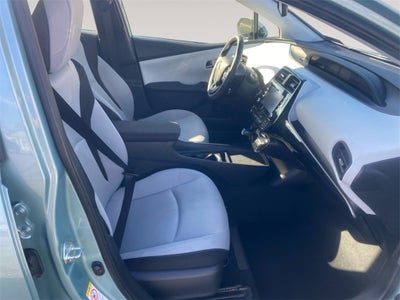 2020 Toyota PRIUS LE