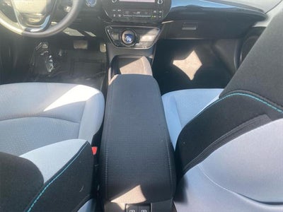 2020 Toyota PRIUS LE