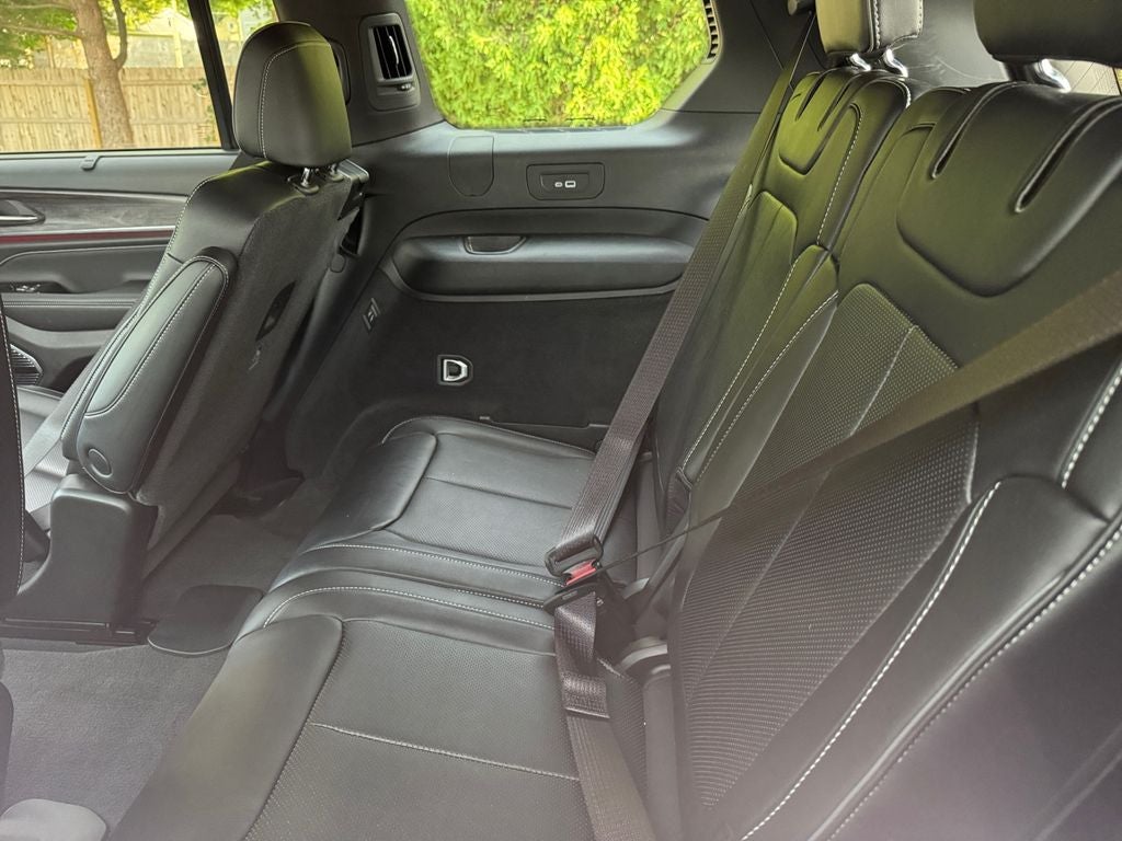2022 Jeep Grand Cherokee L Overland