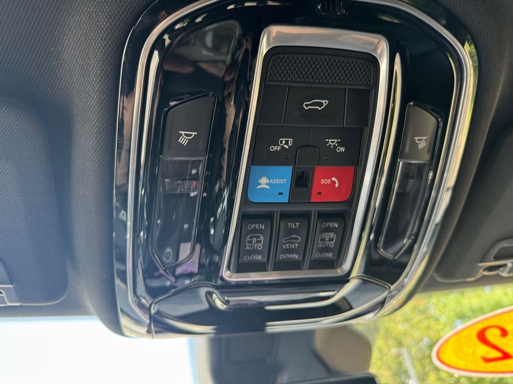 2022 Jeep Grand Cherokee L Overland