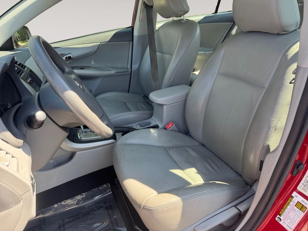 2010 Toyota COROLLA LE