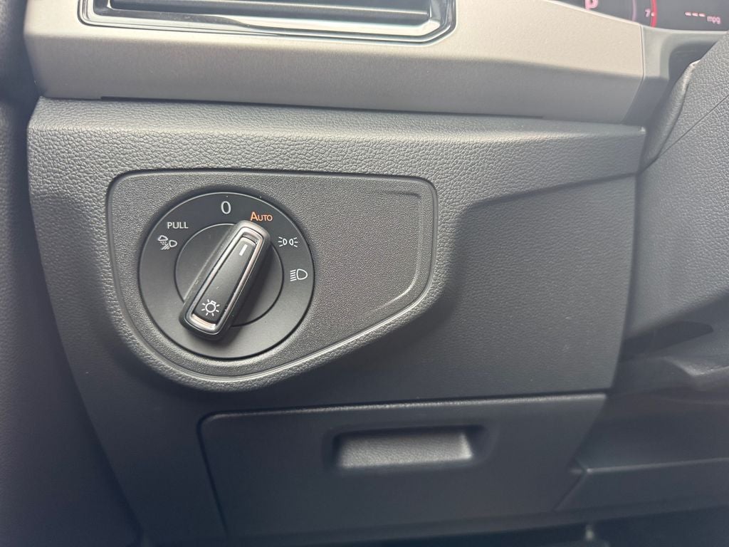2020 Volkswagen Atlas Cross Sport 3.6L V6 SEL R-Line 4Motion