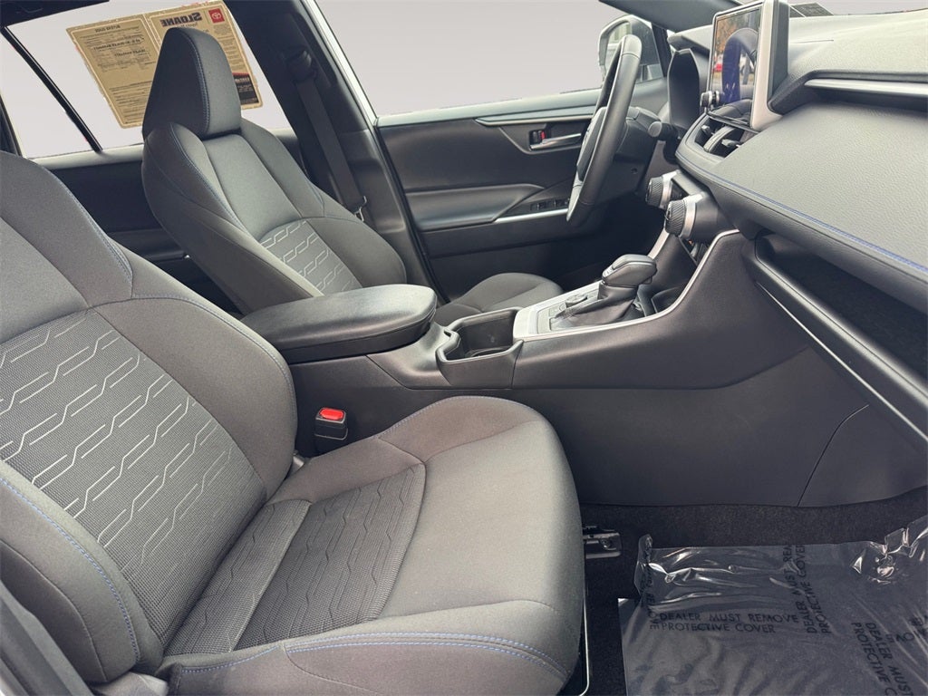 2024 Toyota RAV4 HYBRID SE