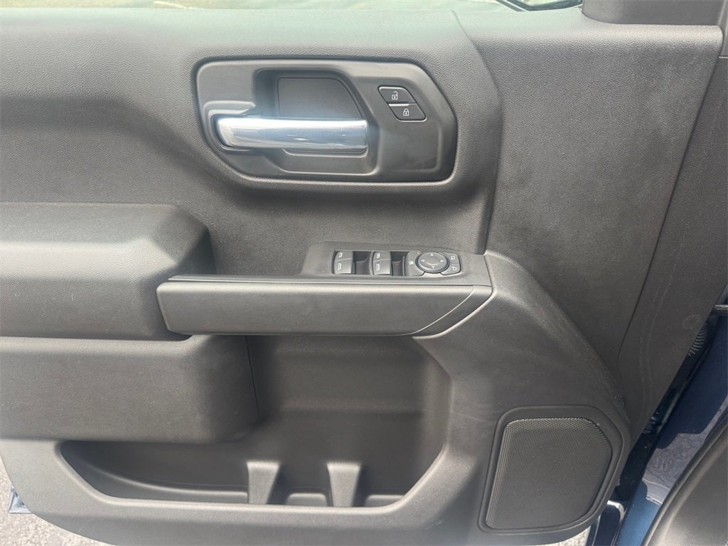 2021 Chevrolet Silverado Custom