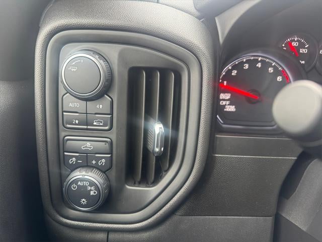 2021 Chevrolet Silverado Custom