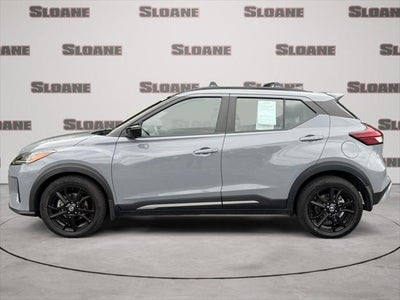 2021 Nissan Kicks SR