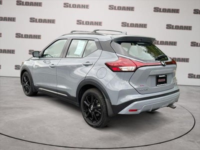 2021 Nissan Kicks SR