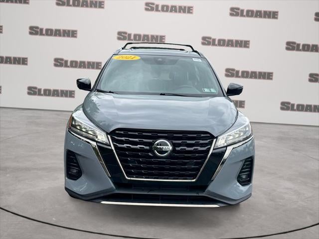 2021 Nissan Kicks SR