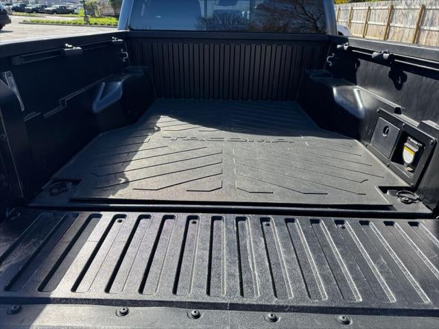 2022 Toyota TACOMA TRD OFFRD TRD Off-Road V6