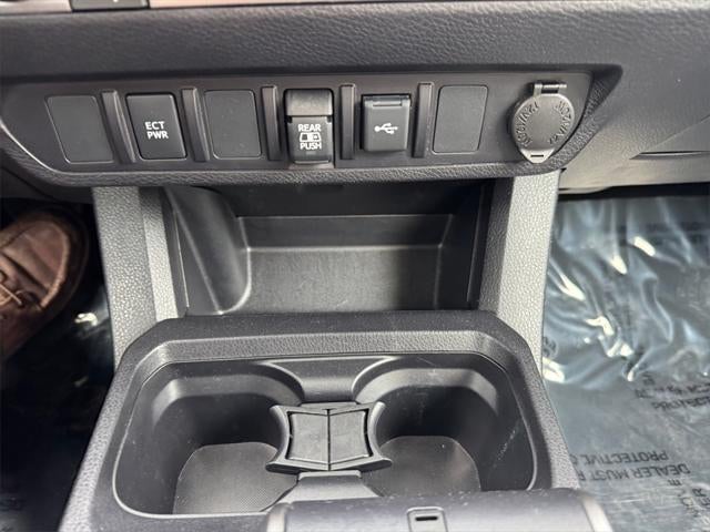 2023 Toyota TACOMA SR5 SR5 V6