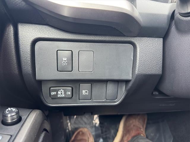 2023 Toyota TACOMA SR5 SR5 V6