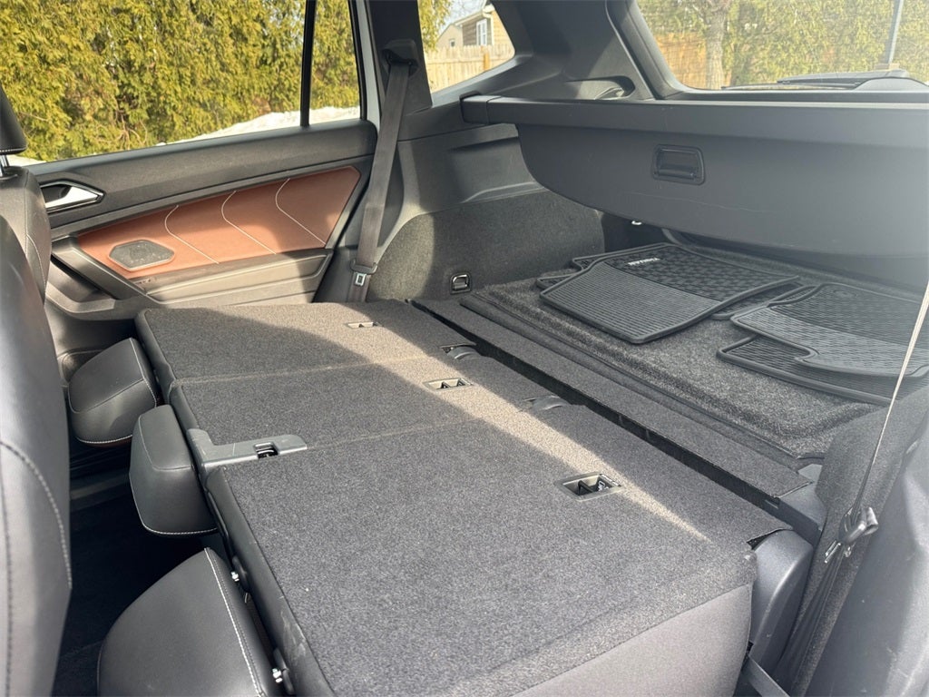 2022 Volkswagen Tiguan 2.0T SEL R-Line