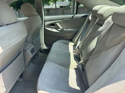 2011 Toyota CAMRY LE