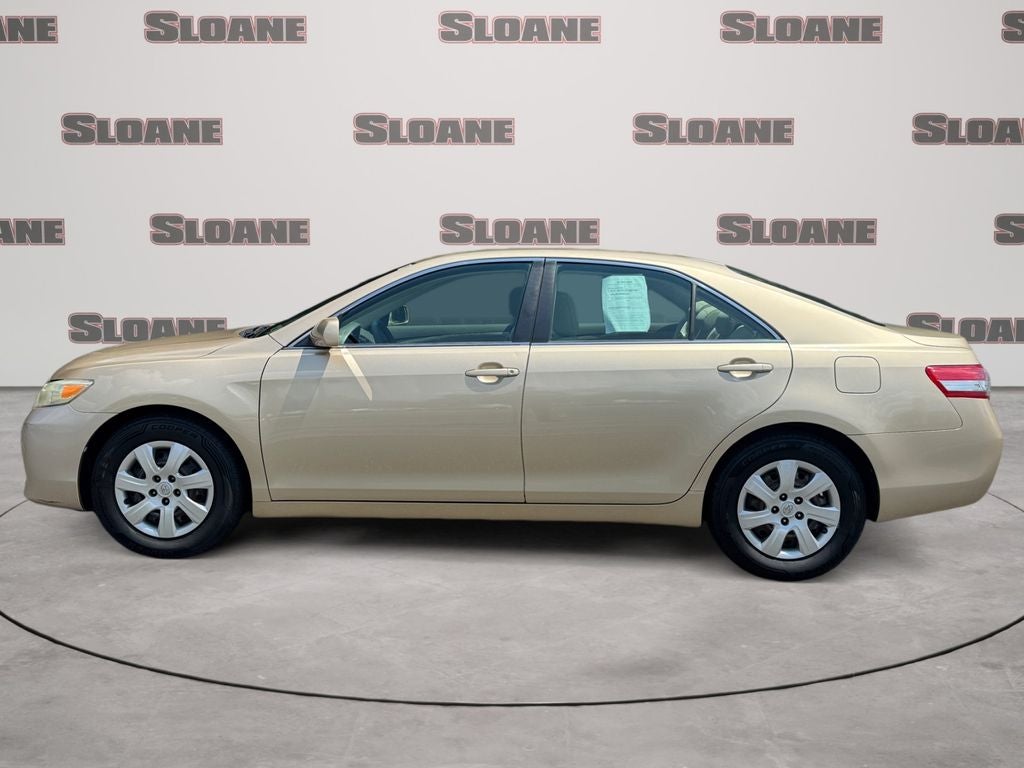 2011 Toyota CAMRY LE