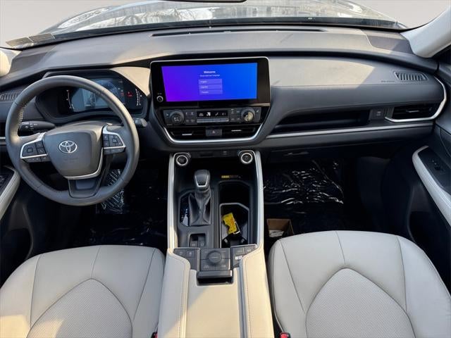 2024 Toyota GRAND HIGHLANDER XLE