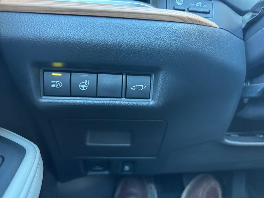 2025 Toyota GRAND HIGHLANDER Limited