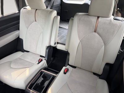 2024 Toyota Grand Highlander Hybrid MAX Platinum