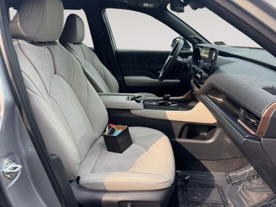 2024 Toyota Grand Highlander Hybrid MAX Platinum