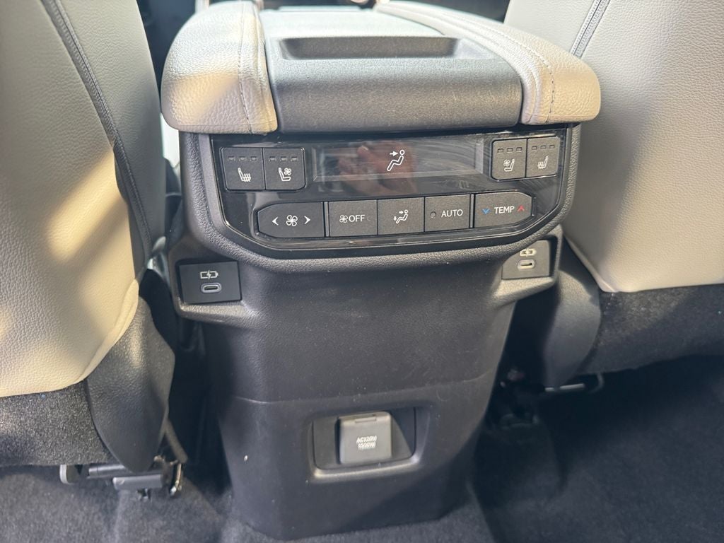 2024 Toyota Grand Highlander Hybrid MAX Platinum