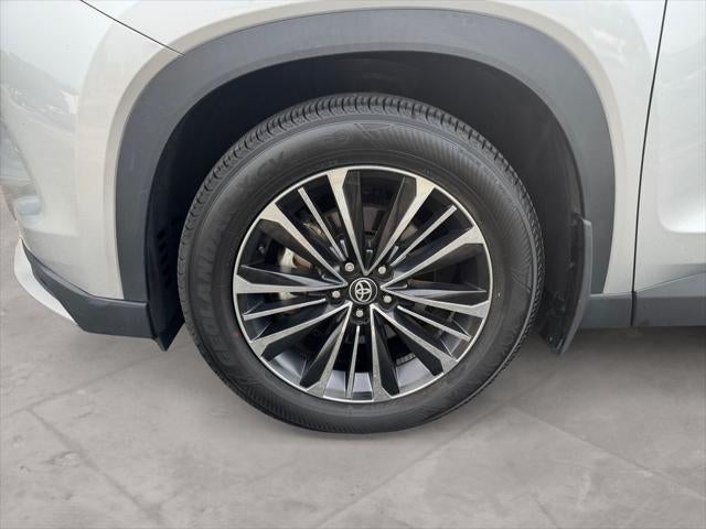 2024 Toyota Grand Highlander Hybrid MAX Platinum