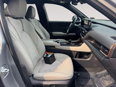 2024 Toyota Grand Highlander Hybrid MAX Platinum