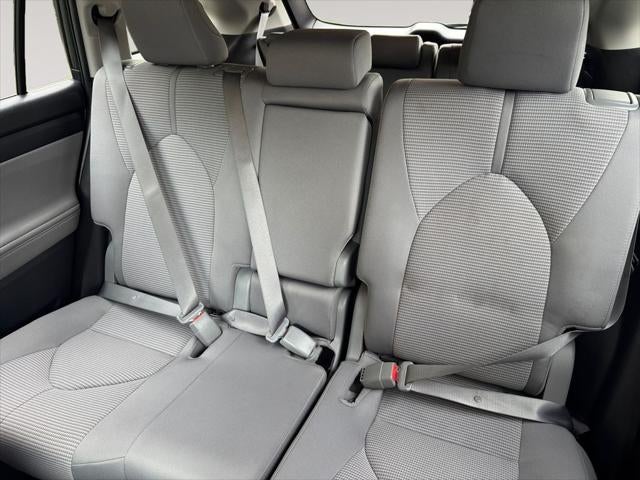 2023 Toyota Highlander Hybrid LE