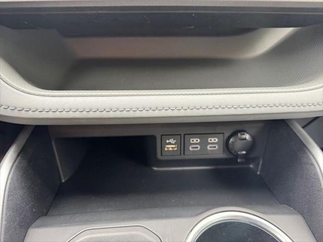 2023 Toyota Highlander Hybrid LE