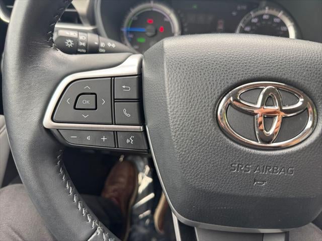 2023 Toyota Highlander Hybrid LE