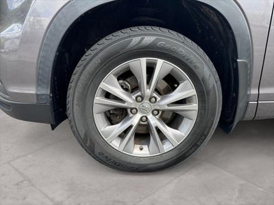 2015 Toyota HIGHLANDER LE Plus V6