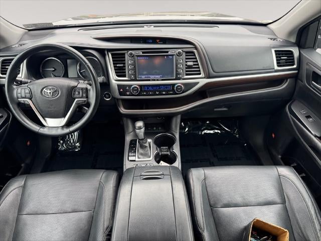 2016 Toyota Highlander Limited