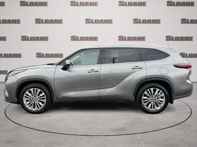 2026 Toyota Highlander Hybrid Platinum