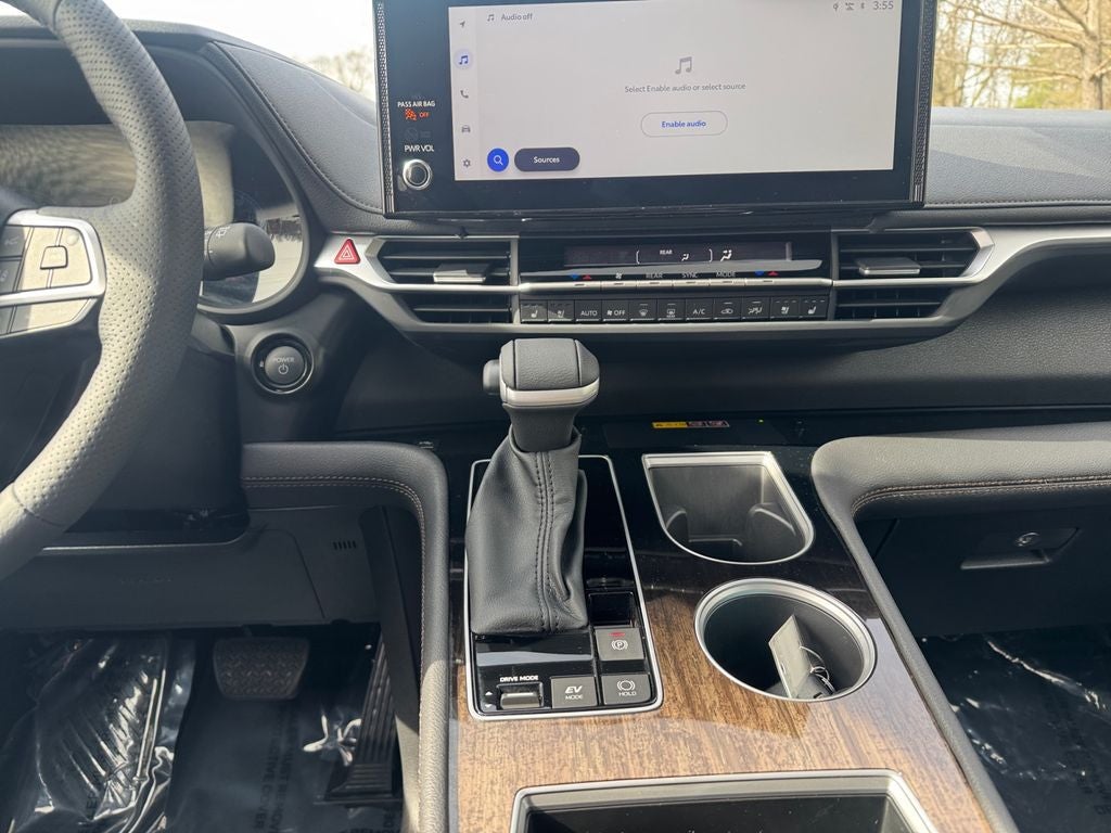 2025 Toyota SIENNA PLT AWD Platinum 7 Passenger