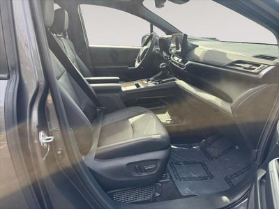 2025 Toyota SIENNA PLT AWD Platinum 7 Passenger