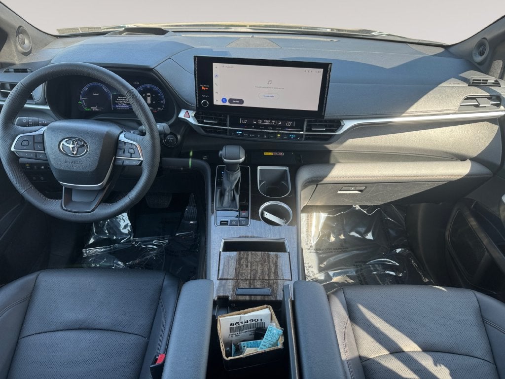 2026 Toyota Sienna Platinum 7 Passenger