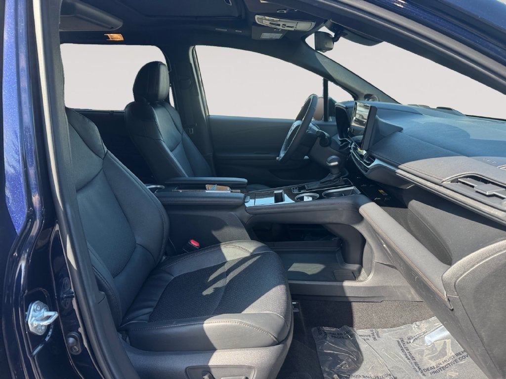 2026 Toyota Sienna Platinum 7 Passenger