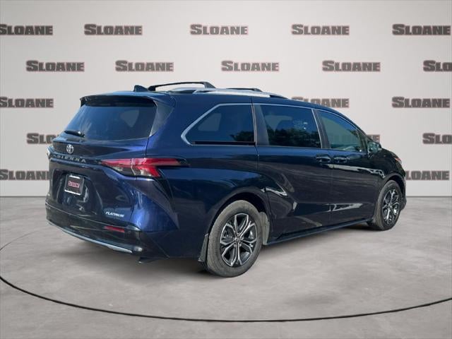 2026 Toyota Sienna Platinum 7 Passenger