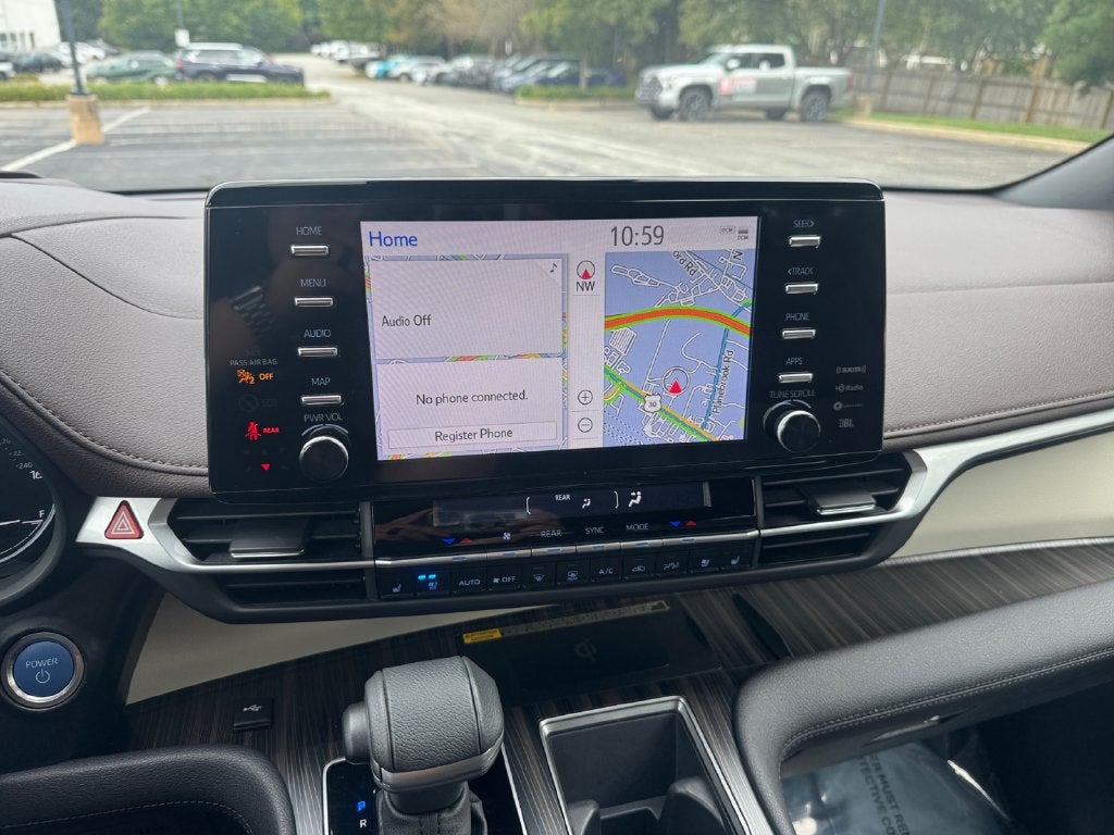2024 Toyota Sienna Platinum 7 Passenger