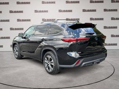 2021 Toyota HIGHLANDER HYBRD XLE