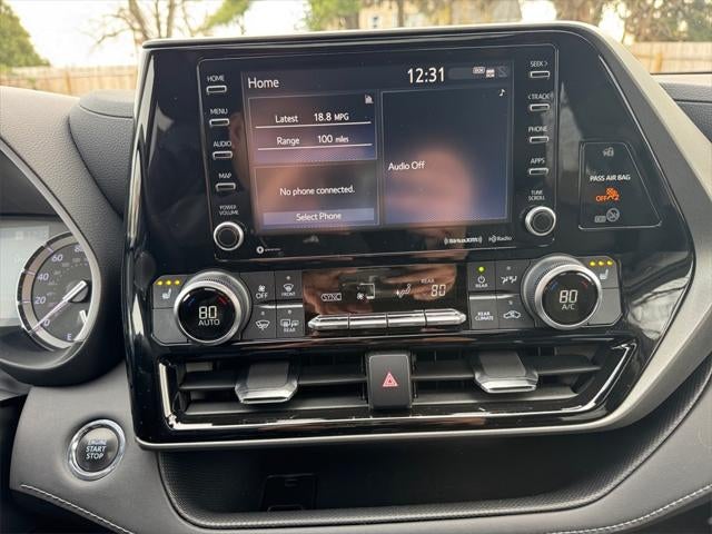 2022 Toyota HIGHLANDER XLE