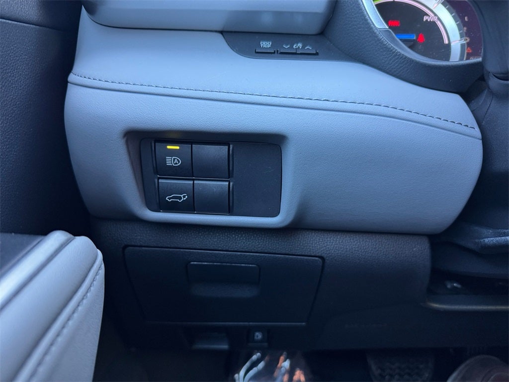 2022 Toyota HIGHLANDER HYBRD XLE