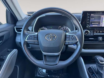 2022 Toyota HIGHLANDER HYBRD XLE